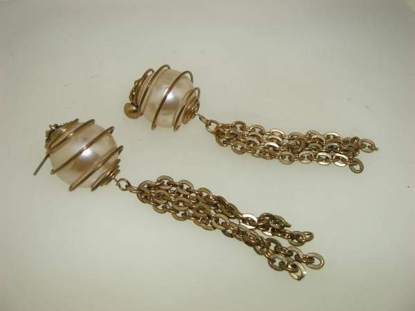 Vintage 1940s Faux Pearl Dangle Earrings - Gold Tone Chain, Elegant & Unique