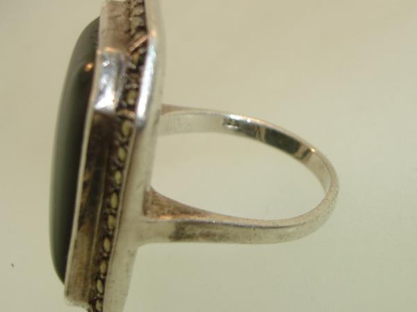 Vintage Sterling Silver Black Glass & Marcasite Ring - Size 6 1/2