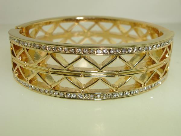 Gold Tone Filigree Rhinestone Bangle Bracelet - Hinged Magnetic Closure