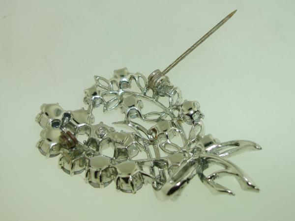 Vintage Coro Aurora Borealis Rhinestone Filigree Brooch Pin - Sparkling Silver