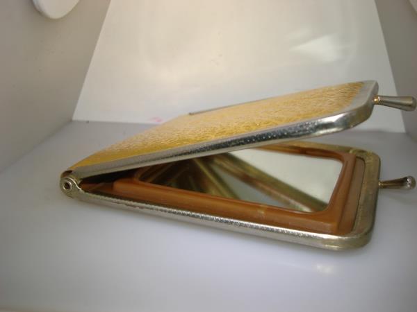 Vintage 1960s Gold Lame Magnifying & Mirror Compact - Estate Find, Mint Condition