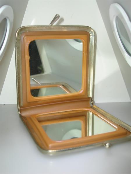 Vintage 1960s Gold Lame Magnifying & Mirror Compact - Estate Find, Mint Condition
