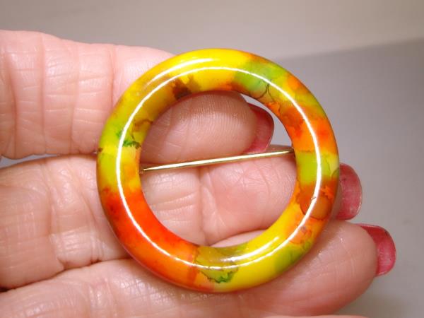 Vintage 1980s Multicolor Lucite Circle Pin - Fall Colors Accent
