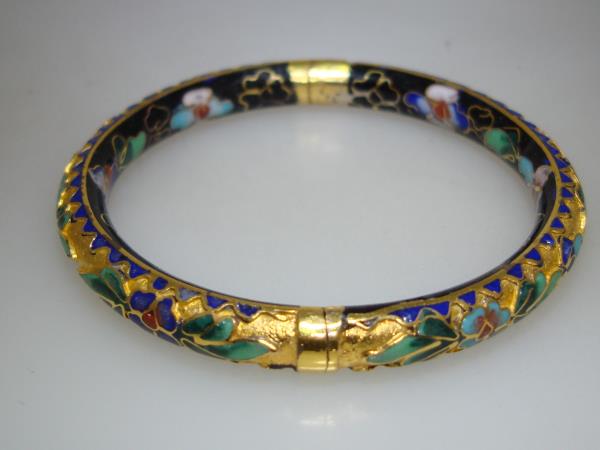 Vintage Gold-Plated Cloisonné Enamel Floral Bangle Bracelet - Cobalt Blue & Colorful Blooms