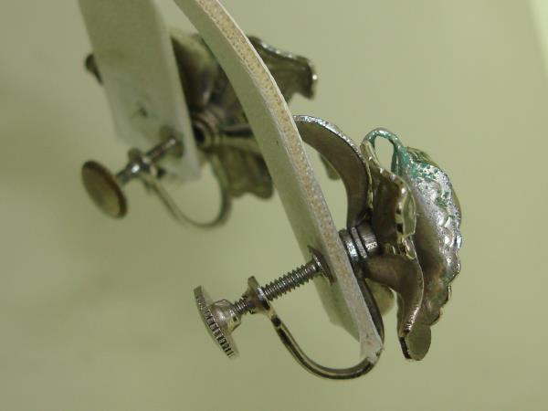 Vintage 1960s Silver Orchid Pin & Screw Back Earrings Set - Lovely Floral Jewelry