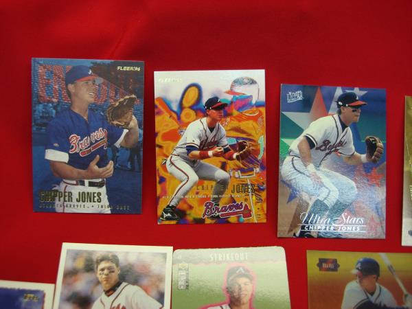 25 Unique Chipper Jones Baseball Cards - Diverse Career Collection