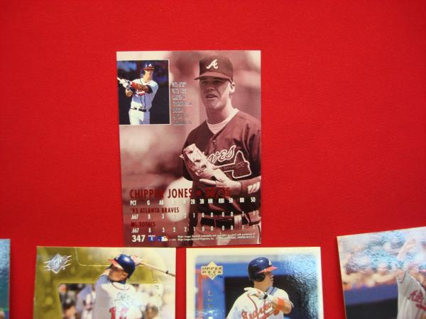 25 Unique Chipper Jones Baseball Cards - Diverse Career Collection