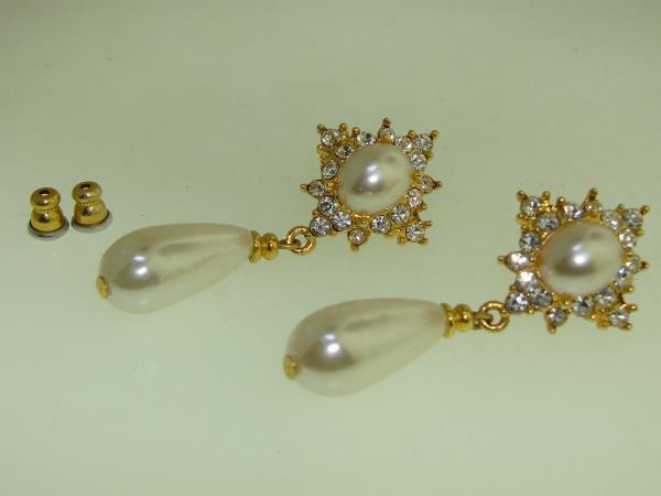 Vintage 1980s Faux Pearl & Rhinestone Dangle Earrings - Holiday Glam