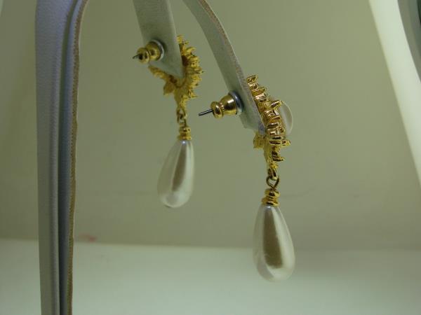 Vintage 1980s Faux Pearl & Rhinestone Dangle Earrings - Holiday Glam