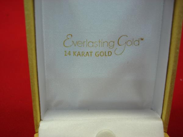 14K Yellow Gold Diamond Cut Hoop Earrings - Vintage N.O.S. 3/4 Inch