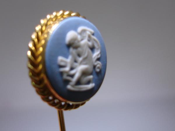 Vintage Van Dell Gold Filled Wedgewood Cherub Stick Pin | 12K GF, Blue & White Enamel