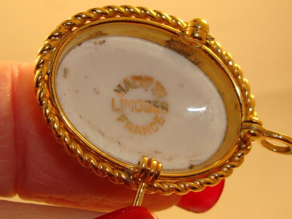 Vintage Van Dell Gold Filled Limoges Porcelain Pin/Pendant - Handpainted French Design