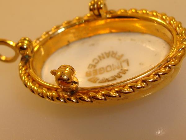 Vintage Van Dell Gold Filled Limoges Porcelain Pin/Pendant - Handpainted French Design
