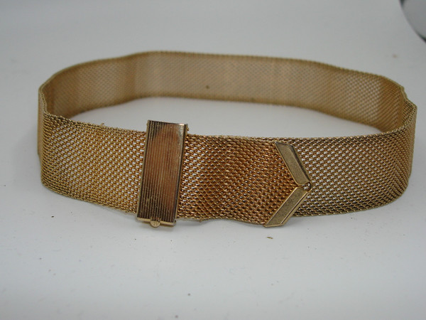 Vintage 1960s Gold Tone Mesh Choker Necklace - Elegant Statement Piece