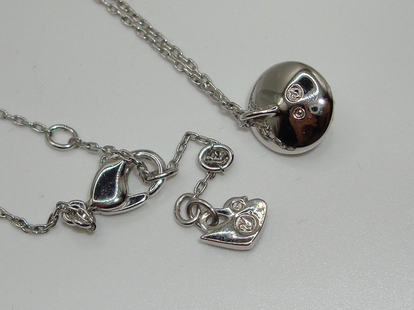 Swarovski Crystal Pendant Necklace (1.5+ CTW) - Sparkling CZ, Mint Condition