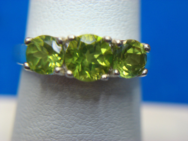 Sterling Silver 3 Stone Ring, Green Gemstones (Size 8) - Pre-Owned