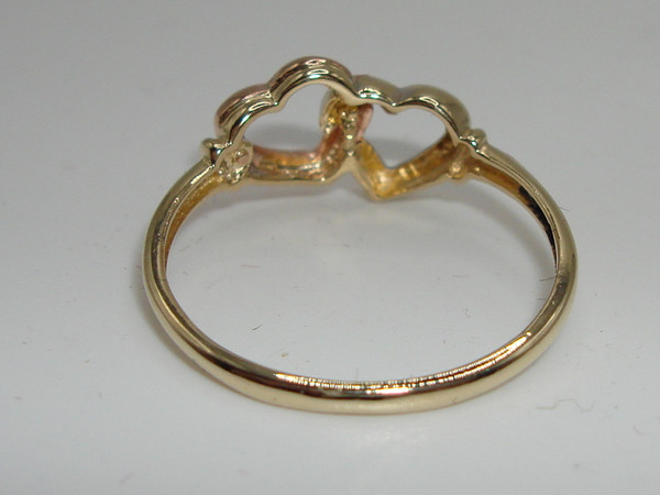 Vintage 10K Tri-Color Gold Hearts Ring by JCM (Size 7) -  Unique & Signed