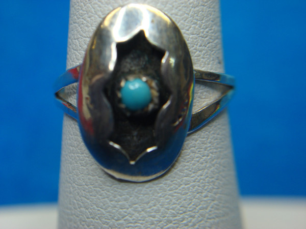 Vintage Native American Sterling Silver Turquoise & Coral Ring (Size 6 1/2)