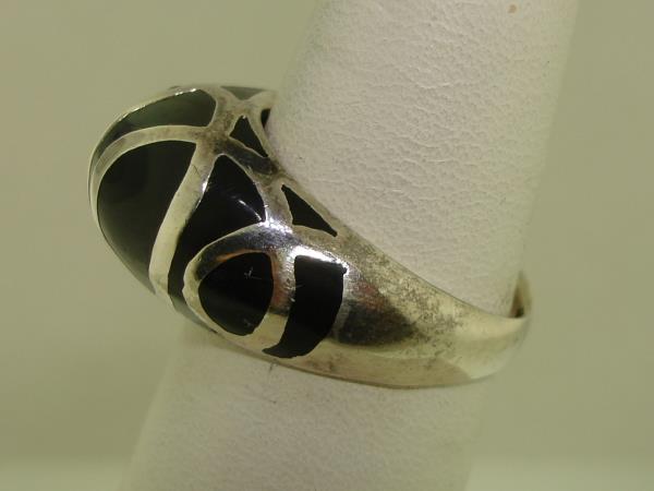 Vintage 1960s-70s Sterling Silver Dome Ring w/ Black Enamel & Artist Signature (Size 6)