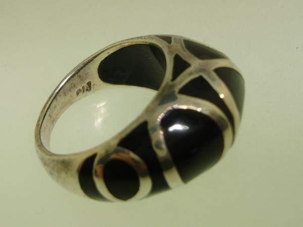 Vintage 1960s-70s Sterling Silver Dome Ring w/ Black Enamel & Artist Signature (Size 6)