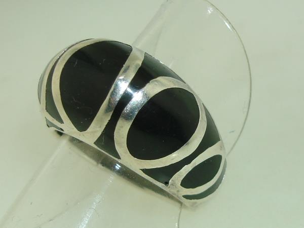 Vintage 1960s-70s Sterling Silver Dome Ring w/ Black Enamel & Artist Signature (Size 6)