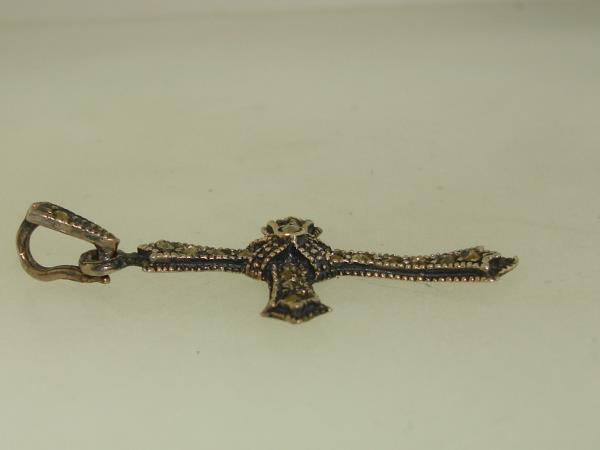 Vintage Japanned Sterling Silver & Marcasite Cross Pendant (925)