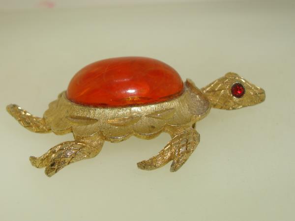 Vintage 1970s Mademoiselle Lucite Turtle Pin - Gold Tone, Red Rhinestone Eyes