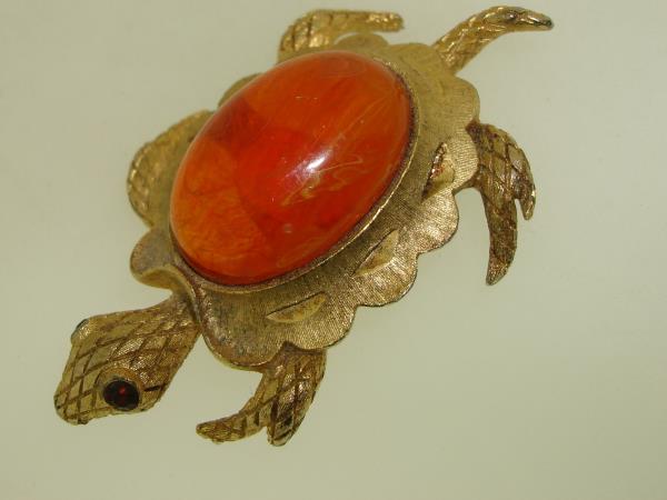 Vintage 1970s Mademoiselle Lucite Turtle Pin - Gold Tone, Red Rhinestone Eyes