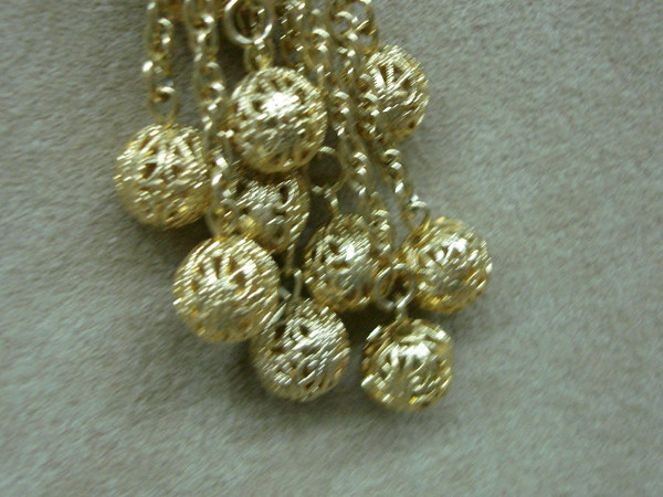 Vintage 1970s Gold Tone Chain Necklace with Filigree Beads Pendant - Unique & Desirable