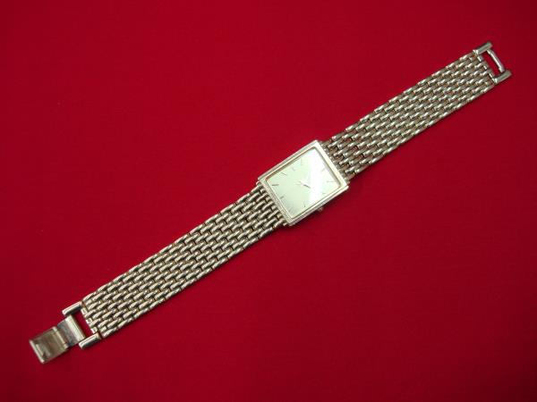 Pulsar V501-X110 Stainless Steel & Gold-Plated Wristwatch - Luxury Watch, Excellent Condition