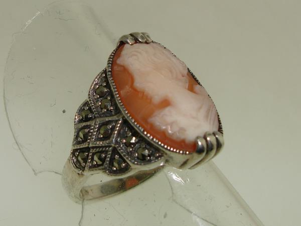 Vintage Sterling Silver Cameo Ring with Marcasite Accents - Size 4.5