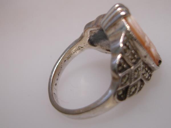 Vintage Sterling Silver Cameo Ring with Marcasite Accents - Size 4.5