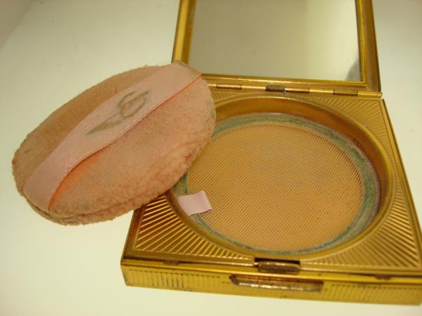 Vintage 1950s Elgin Powder Compact - Gold-Tone, Geometric Design & Original Puff