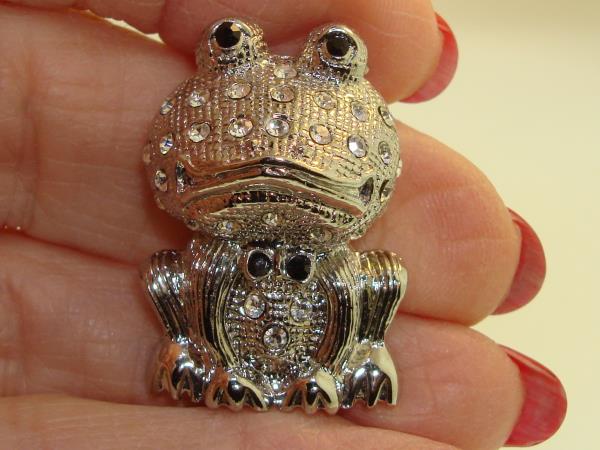 Vintage Silver Frog Pin with AB Rhinestones - Adorable & Charming