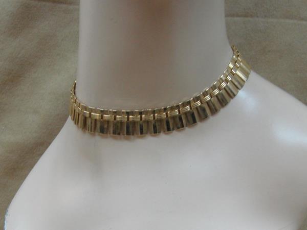 1940s Gold Tone Metal Link Choker Necklace - Vintage Statement Jewelry (13.5
