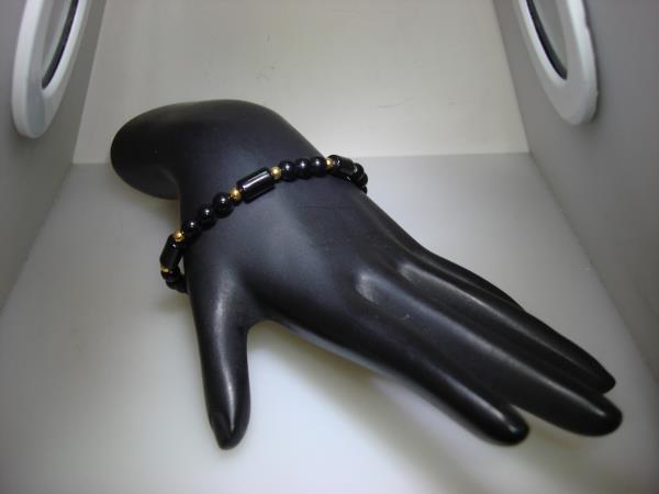 Vintage Monet Black & Gold Bracelet & Earrings Set (1970s-80s) - Excellent Condition