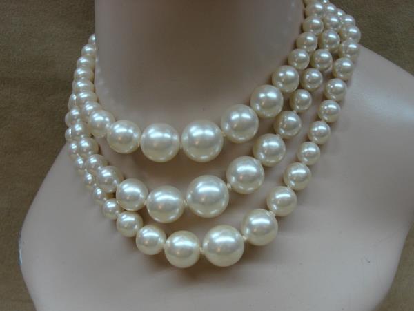 Vintage 1970s Japan Faux Pearl Jewelry Set - Necklace, Bracelets & Dangle Earrings