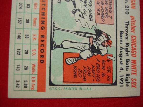 Vintage 1956 Topps Bob Keegan Chicago White Sox Baseball Card #54