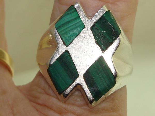 Vintage 1960s Mexican Sterling Silver Malachite Ring (Size 11)