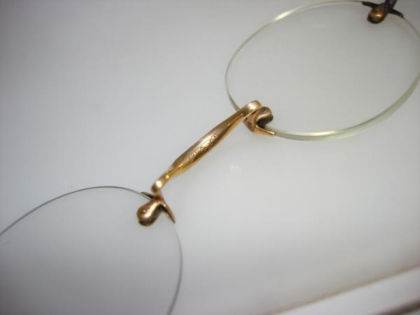 Antique Victorian 10K Gold Shur-On Frameless Eyeglasses (Circa 1890s) - Estate Find