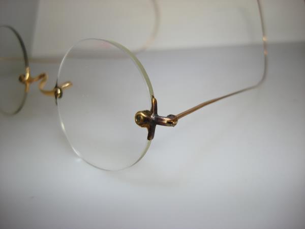 Antique Victorian 10K Gold Shur-On Frameless Eyeglasses (Circa 1890s) - Estate Find