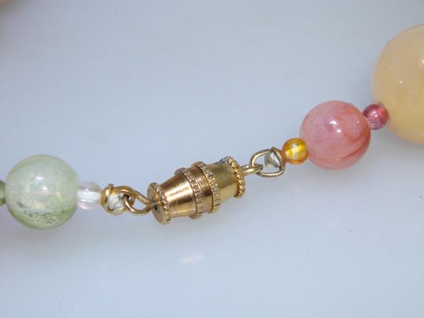 Vintage Lucite Choker Necklace | Multicolor Mottled Beads | 1970s-80s Style