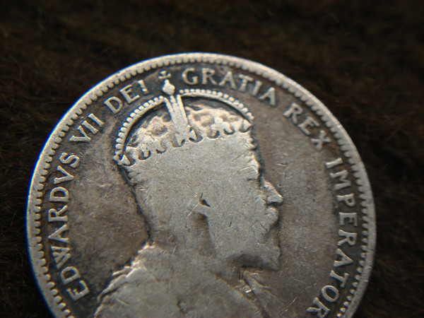 Genuine 1902 Canada King Edward VII Silver Quarter (25 Cents)
