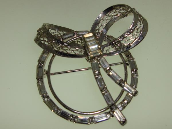 Vintage Sterling Silver Filigree Brooch w/ Foiled Baguette Rhinestones
