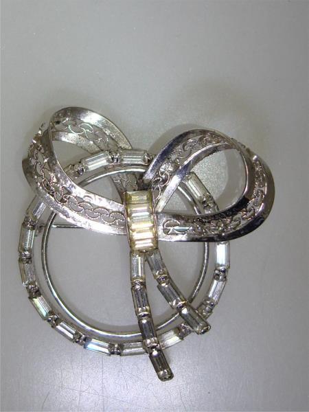 Vintage Sterling Silver Filigree Brooch w/ Foiled Baguette Rhinestones