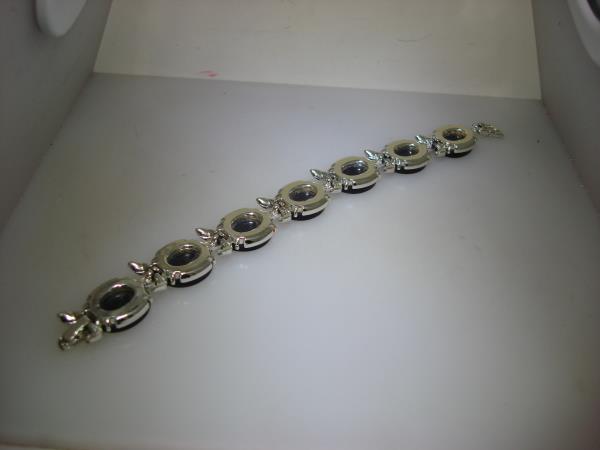 Vintage 1950s Lucite Bracelet | Gray/Blue Disc & Leafy Accents | Mid-Century Jewelry