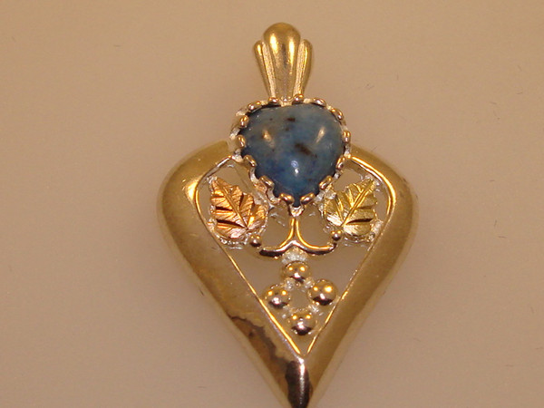 Vintage Sterling Silver Tri-Color Heart Agate Pendant by Coleman Co.