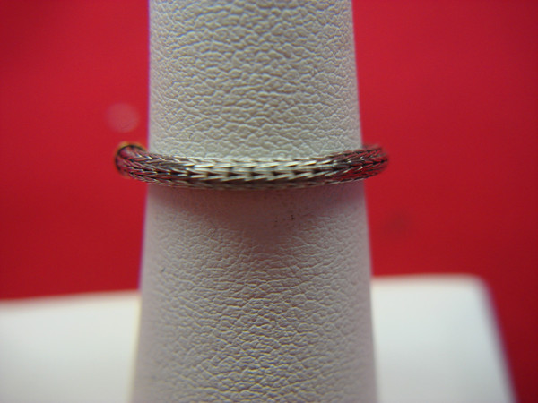 18K Gold Accented Stainless Steel Cable Ring (Size 6) - Excellent Condition