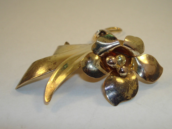 Vintage 1940s Carl Art Gold Filled Floral Brooch - Silver Gilt Signed CA