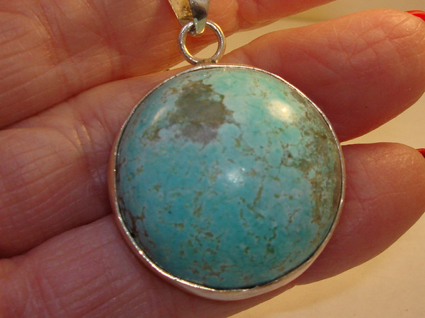 Sterling Silver Turquoise Cabochon Pendant Necklace | 925 Authentic Vintage Design